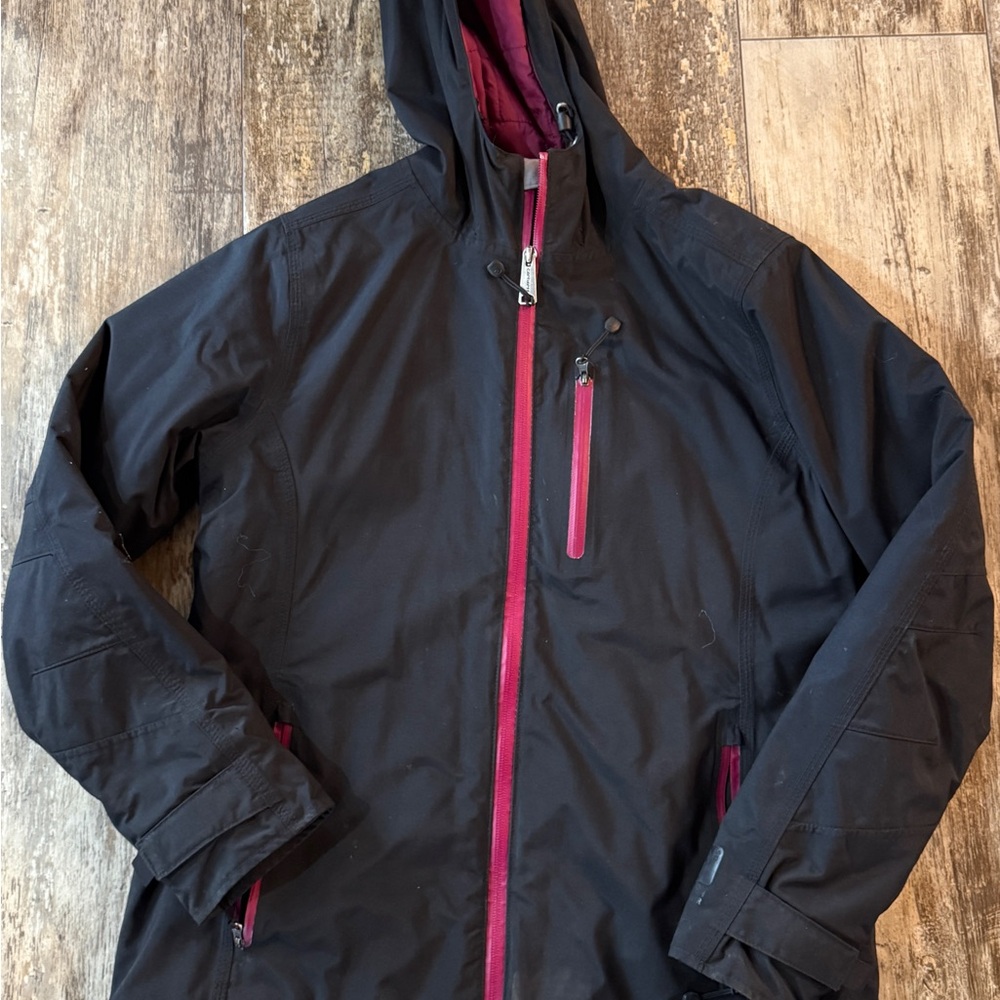 Carhartt Black and Pink Storm Defender